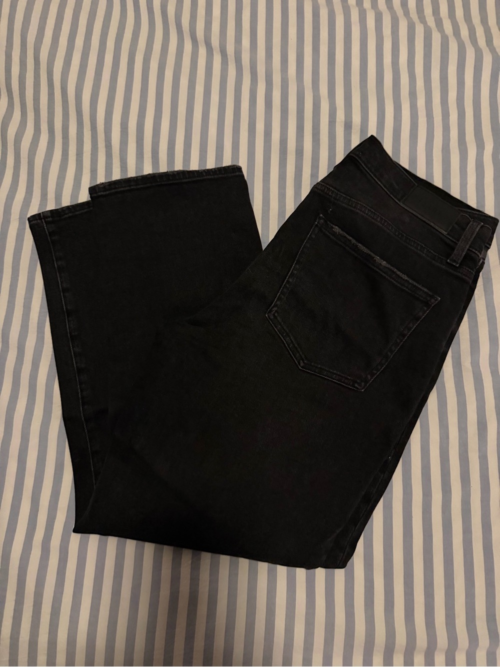 Pistola Ankle Straight Leg Jeans